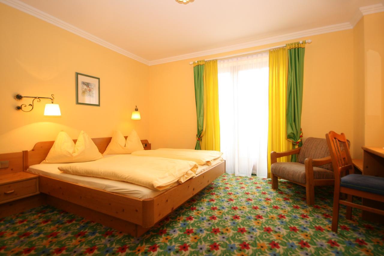Gaestehaus Katharina Schladming Rum bild